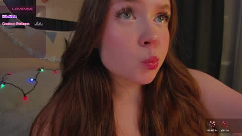 Snapshot of sunnyrisha chatting on 12.21.24 Risha online show from 12.21.24