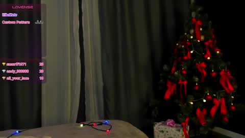 Snapshot of sunnyrisha chatting on 12.28.24 Risha online show from 12.28.24