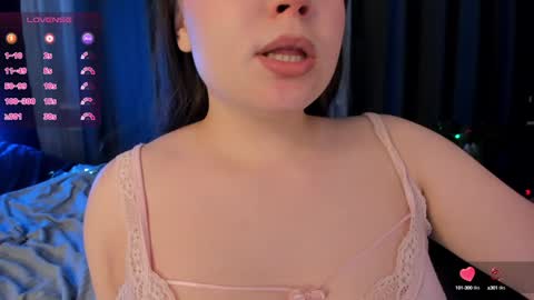 Snapshot of sunnyrisha chatting on 02.08.25 Risha online show from 02.08.25