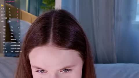 Snapshot of sunnyrisha chatting on 09.13.25 Risha online show from 09.13.25