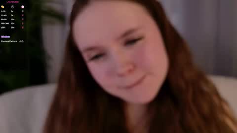 Snapshot of sunnyrisha chatting on 10.30.25 Risha online show from 10.30.25