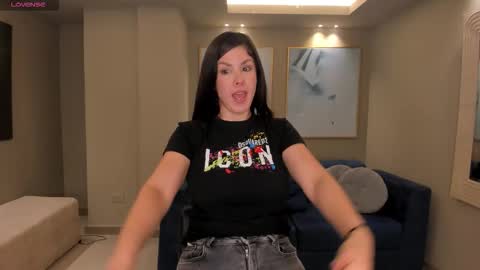 Sunny Rivers online show from 02.11.26