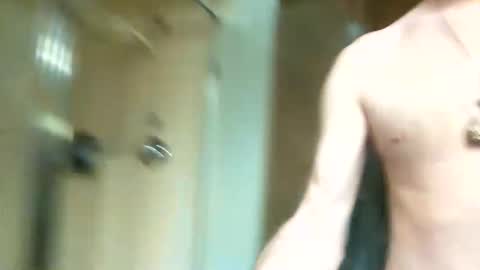 Snapshot of suns0ut_buns0ut chatting on 04.16.26 suns0ut_buns0ut online show from 04.16.26