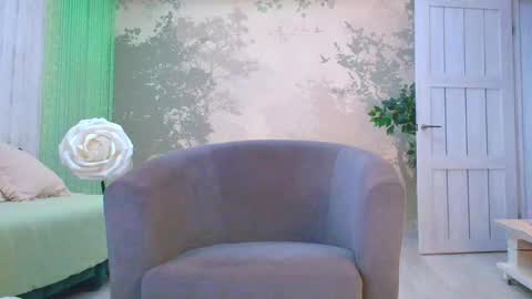 Eva  online show from 04.14.26