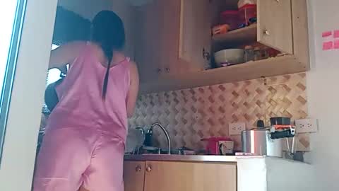 Annie online show from 02.10.26