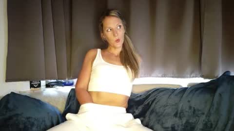 Snapshot of sunshine_diddy chatting on 02.19.25 Ava online show from 02.19.25