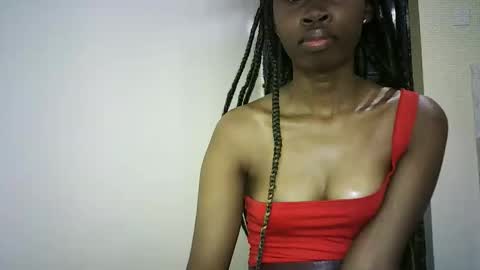 Snapshot of sunshine_g chatting on 10.15.25 Sunshine online show from 10.15.25