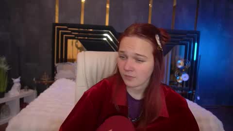 Lola online show from 12.05.25