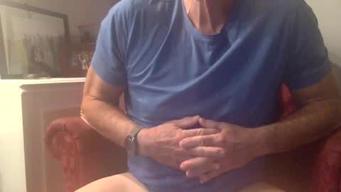 Snapshot of suntrdr077 chatting on 10.15.25 suntrdr077 online show from 10.15.25