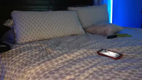 Superbronnon online show from 02.17.25