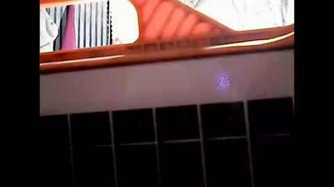 Snapshot of superclit4u chatting on 11.15.25 superclit4u online show from 11.15.25