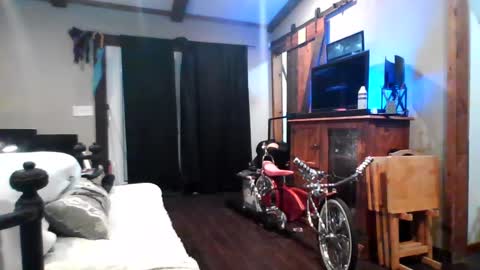 Guero Cash online show from 12.10.24