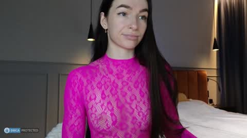 Snapshot of superhot2cb chatting on 12.09.24 Anna online show from 12.09.24