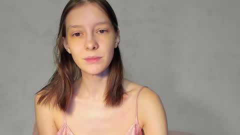 Snapshot of superior_cat chatting on 06.18.26 Una online show from 06.18.26