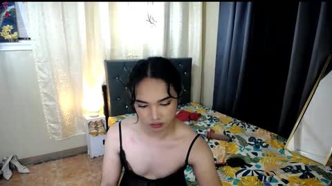 superlatinawild4ux online show from 11.19.25