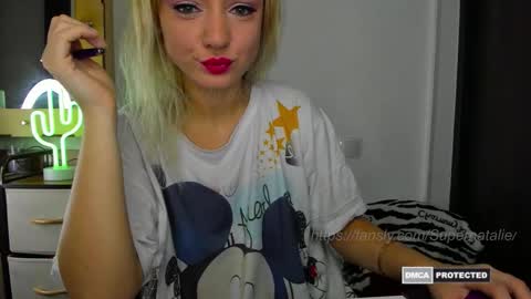 Snapshot of supernatalie chatting on 01.11.26 Natalie online show from 01.11.26