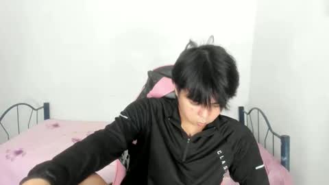 Snapshot of supr4m0 chatting on 11.07.25 supr4m0 online show from 11.07.25