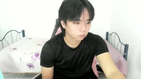 Snapshot of supr4m0 chatting on 11.24.25 supr4m0 online show from 11.24.25