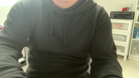 Snapshot of surfstar81 chatting on 11.24.25 surfstar81 online show from 11.24.25