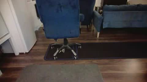 Snapshot of surrey345 chatting on 09.28.25 Steve online show from 09.28.25