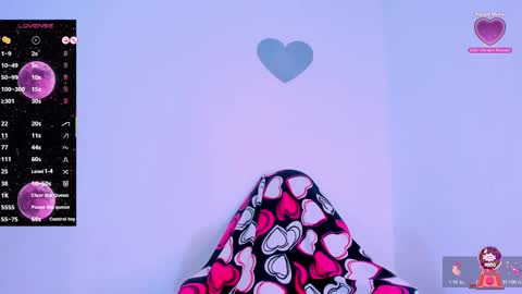 Snapshot of susan__naughty chatting on 10.21.25 SUSAN online show from 10.21.25