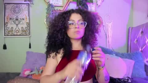 Snapshot of susan_bluee chatting on 01.25.25 Susan online show from 01.25.25