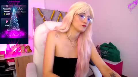 Susan online show from 12.15.25