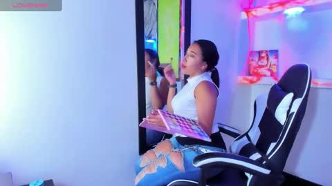 Snapshot of susan_moore29 chatting on 10.26.25 susan online show from 10.26.25