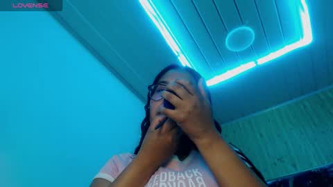 Snapshot of susan_moore29 chatting on 11.16.25 susan online show from 11.16.25