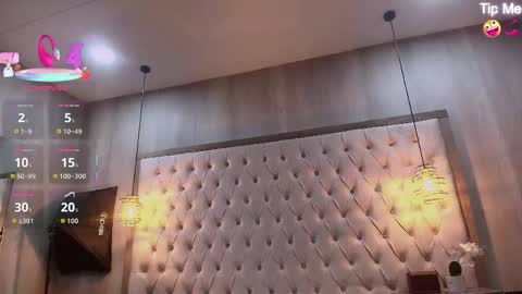 susan_voltaire online show from 05.19.26
