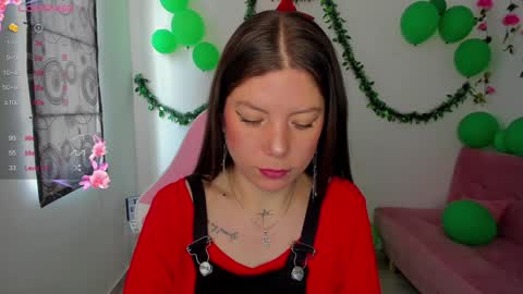 Snapshot of susana_garciaa chatting on 12.20.24  Susana   ig susanna garcia23 online show from 12.20.24