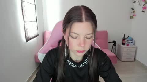 Snapshot of susana_garciaa chatting on 01.26.25  Susana   ig susanna garcia23 online show from 01.26.25