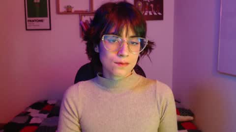 Snapshot of susana_w chatting on 12.16.24 susana_w online show from 12.16.24