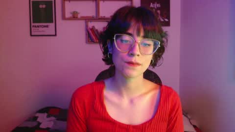 Snapshot of susana_w chatting on 12.18.24 susana_w online show from 12.18.24