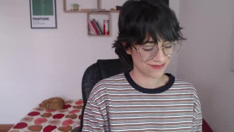 Snapshot of susana_w chatting on 12.23.24 susana_w online show from 12.23.24