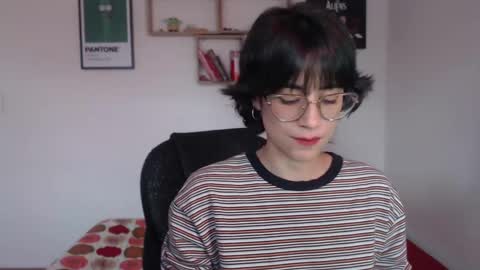 Snapshot of susana_w chatting on 01.24.25 susana_w online show from 01.24.25