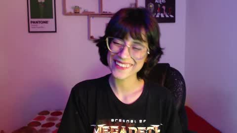 Snapshot of susana_w chatting on 02.14.25 susana_w online show from 02.14.25