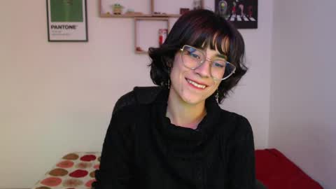 Snapshot of susana_w chatting on 02.14.25 susana_w online show from 02.14.25