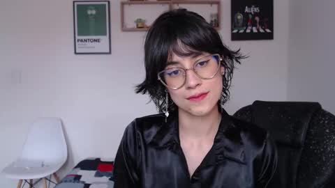 Snapshot of susana_w chatting on 03.05.25 susana_w online show from 03.05.25