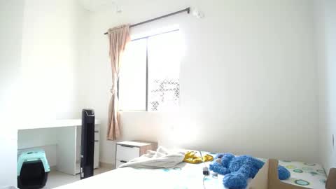 Snapshot of susanaduncann chatting on 01.19.25 Susana online show from 01.19.25