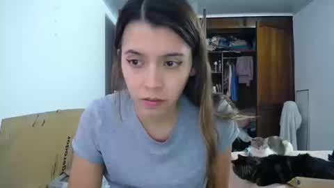 Snapshot of susanaduncann chatting on 09.24.25 Susana online show from 09.24.25