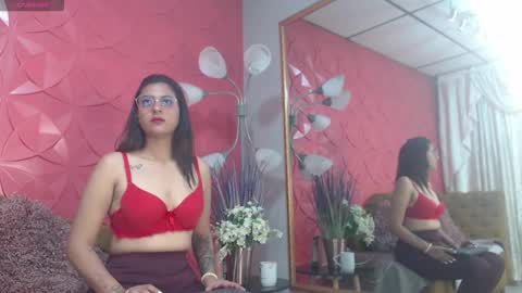 susanaevans online show from 11.05.25