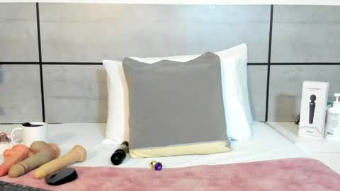 susanthomass online show from 07.03.26