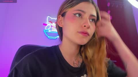 Snapshot of susssan_ferry chatting on 12.23.24 Susy online show from 12.23.24