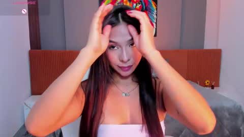 Snapshot of sussy_sweet4u chatting on 10.22.25 sussy_sweet4u online show from 10.22.25