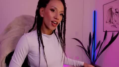 Snapshot of sussyprice chatting on 10.26.25 Sussy online show from 10.26.25