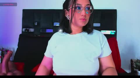 Sussy Sunny online show from 05.14.26