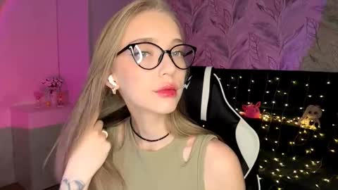 Jessica online show from 12.03.25