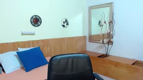 Suxxxy online show from 11.12.25