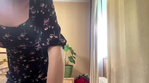 Emila online show from 05.05.26